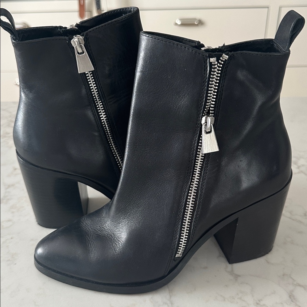 Steve Madden Tasha Black Heeled Boots